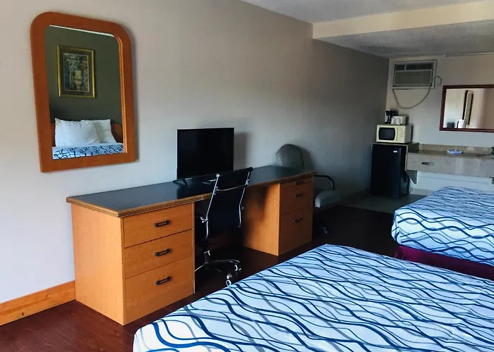 Bear Mount Inn & Suites