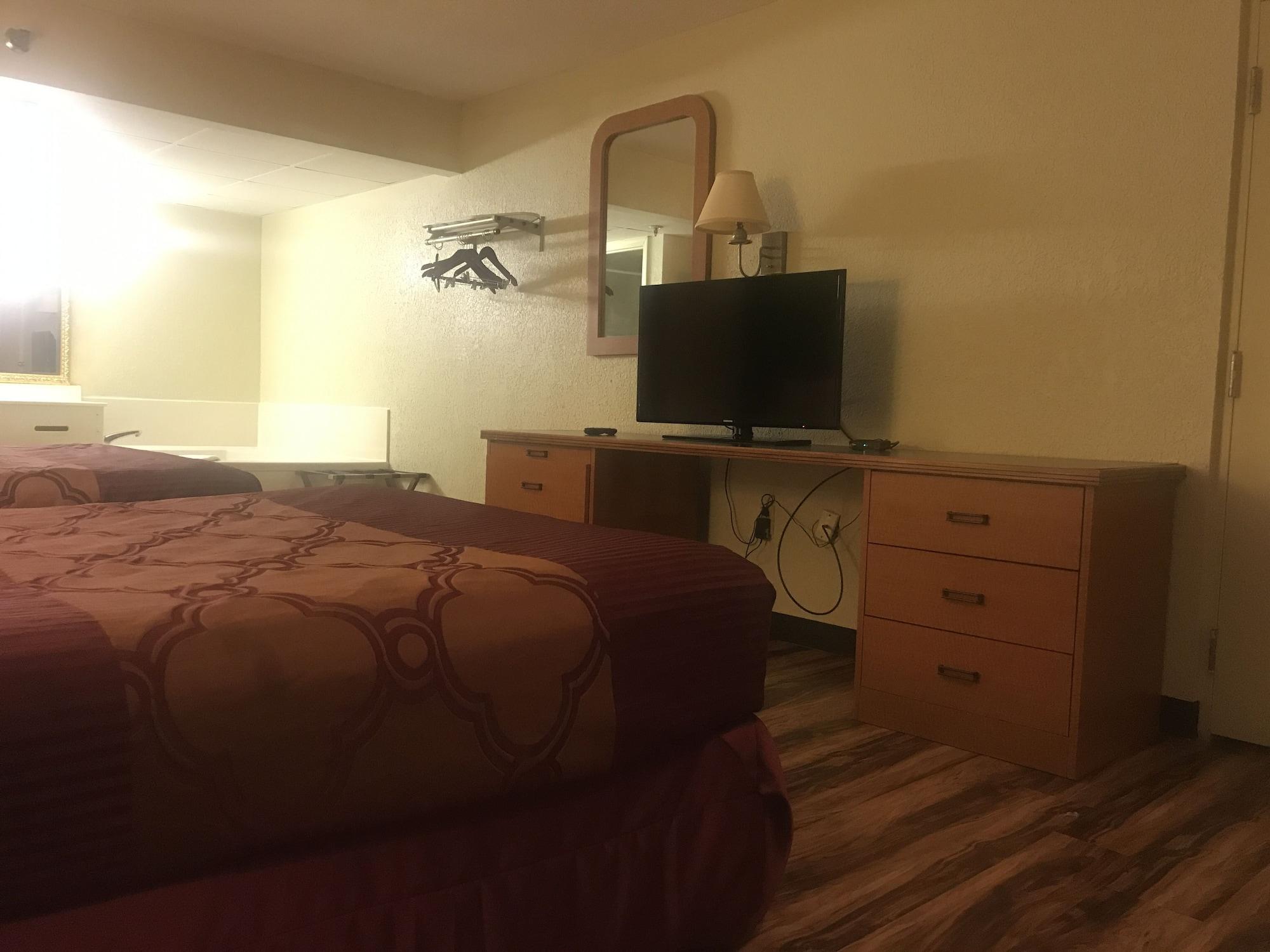 Hotel Bear Mount & 2*