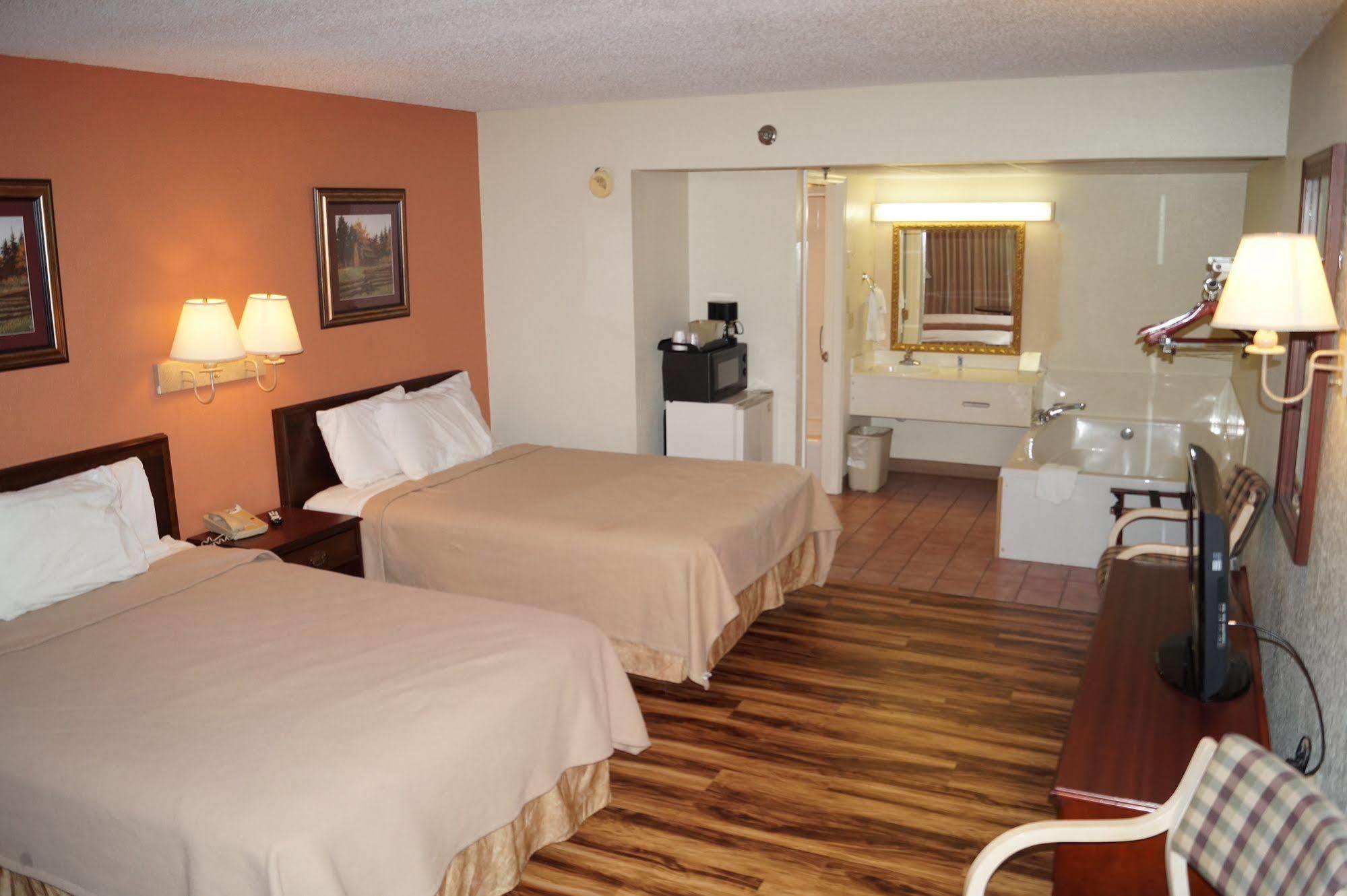 Bear Mount & Hotel